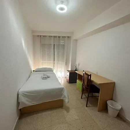 Piso En Centro Victoria Malaga