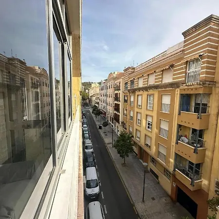 Piso En Centro Victoria * Málaga